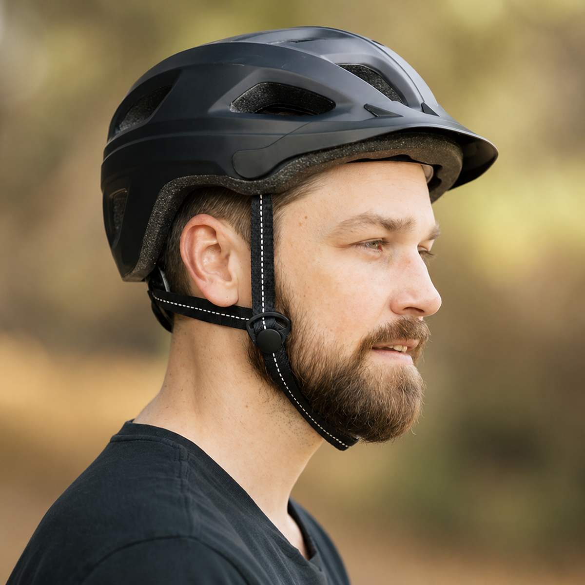 Bike helmets built for city motion